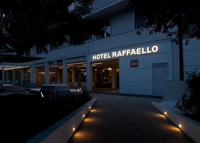 Hotel Raffaello 4*
