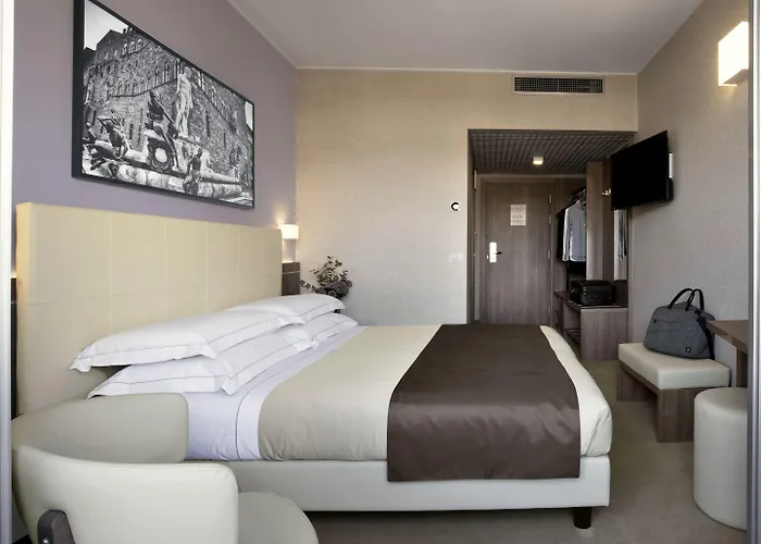 Raffaello Hotel 4*