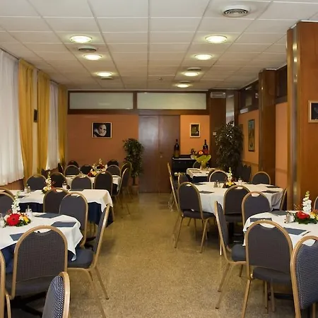 Raffaello Hotel 4*
