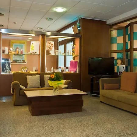 Hotel Raffaello 4*