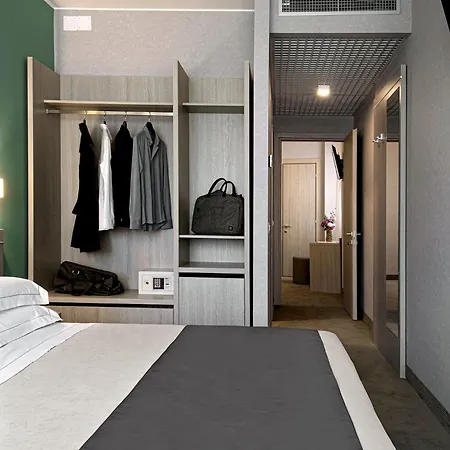 Hotell Raffaello 4*