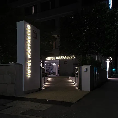 Hotell Raffaello 4*