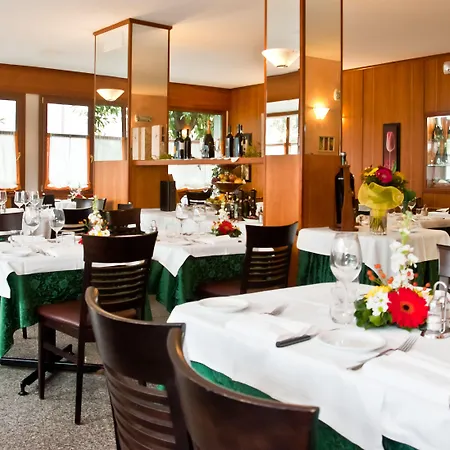 Raffaello Hotell 4*