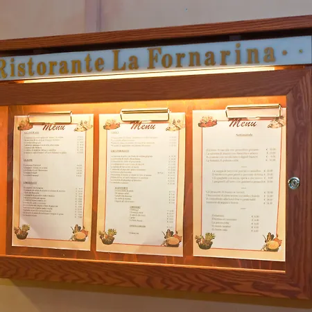 Raffaello Hotell 4*