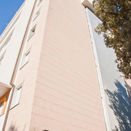 Ξενοδοχείο Raffaello