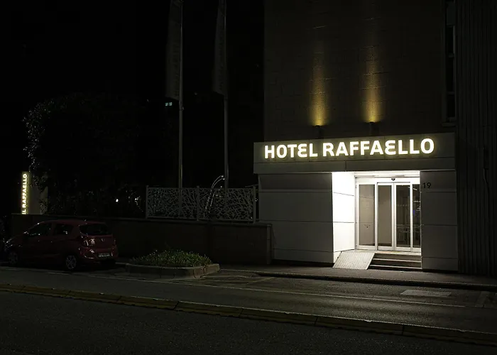 Raffaello 4* Florence